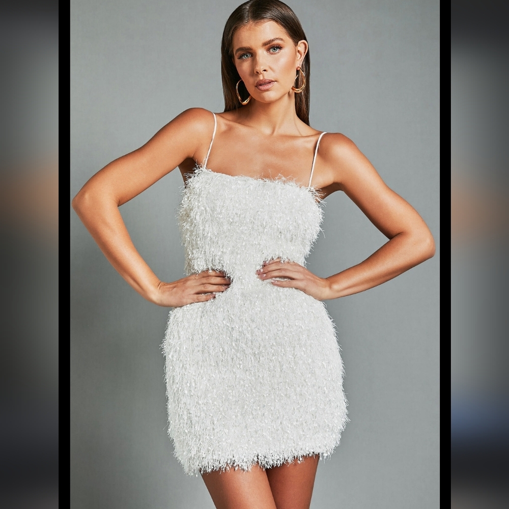 NwT Showpo Reis Mini Dress - Textured Strapless Bodycon